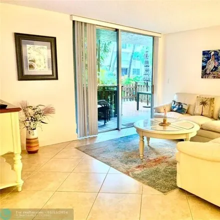Image 2 - 2 Sunset Lane, Lauderdale-by-the-Sea, Broward County, FL 33062, USA - Condo for rent