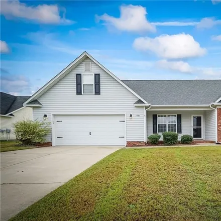 Buy this 4 bed house on 1942 Yellowbrick Road in Fayetteville, NC 28314