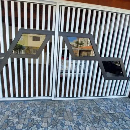 Buy this 2 bed house on Rua Carimbó in Tupi, Praia Grande - SP
