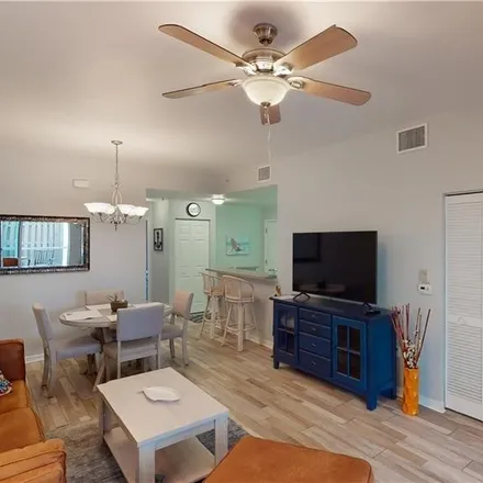 Image 4 - 15433 Bellamar Circle, Fort Myers Beach, Lee County, FL 33908, USA - Condo for rent