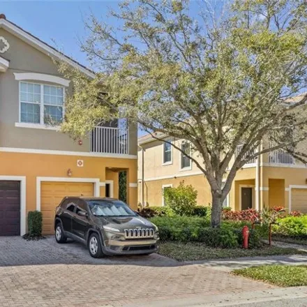 Buy this 3 bed condo on 7900 Limestone Drive in Sarasota County, FL 34233