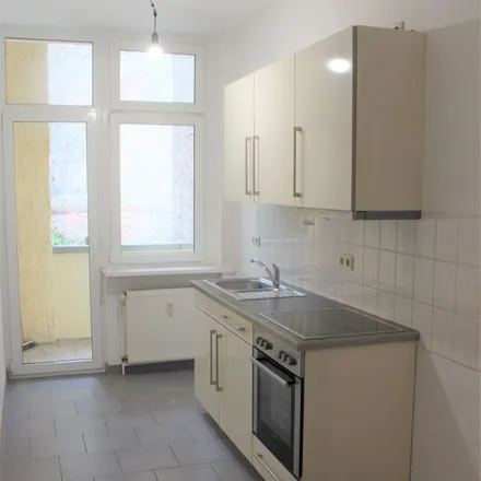 Image 2 - Kirchnerstraße 5, 06112 Halle (Saale), Germany - Apartment for rent