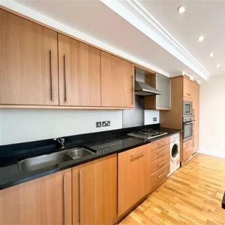 Image 9 - Town Meadow, London, TW8 0BZ, United Kingdom - Apartment for sale