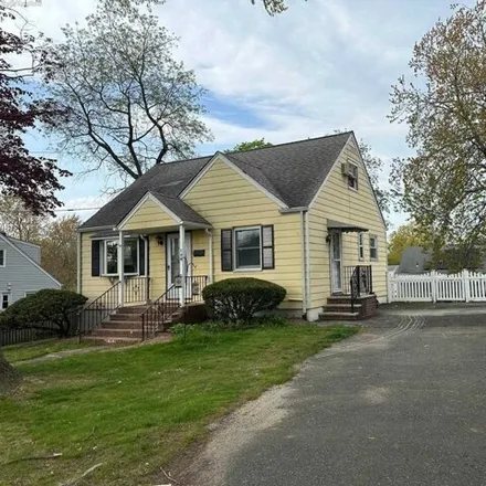 Rent this 4 bed house on 183 Cumming Avenue in Bergen County, NJ 07607