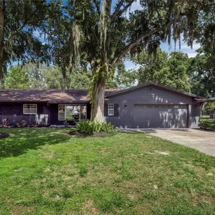 Buy this 3 bed house on 2655 Ashville St in Orlando, Florida