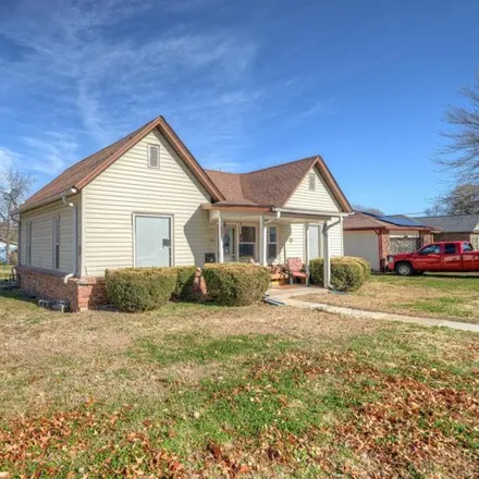 Image 3 - Washington Street, Webb City, MO 64870, USA - House for sale