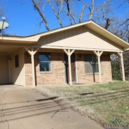 Buy this 3 bed house on 1126 TX 11;TX 49 in Hughes Springs, Cass County