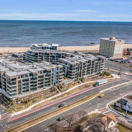 Rent this 3 bed condo on Salt Steakhouse in 15 Morris Avenue, Long Branch
