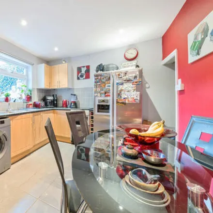 Image 3 - 8 Midland Terrace, Bristol, BS16 3DH, United Kingdom - Townhouse for sale