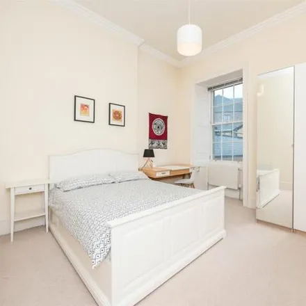 Image 9 - James Naysmyth, York Place, City of Edinburgh, EH1 3HP, United Kingdom - Apartment for rent