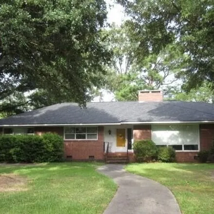 Buy this 3 bed house on 1293 Anne Drive in Club Pines, Kinston