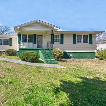 Image 1 - 807 Rogers Street, Westwood Estates, Clinton, TN 37716, USA - House for sale