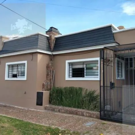 Buy this 3 bed house on General Enstanislao López 961 in Partido de Morón, B1712 CDU Castelar