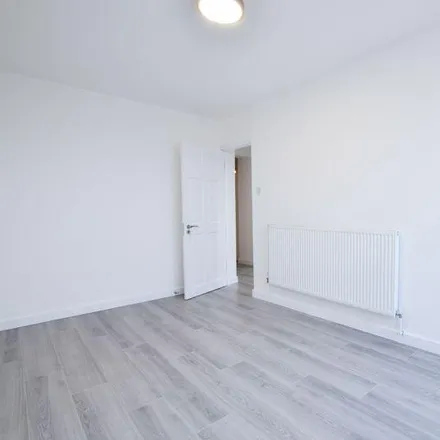 Image 6 - Sleaford House, Blackthorn Street, London, E3 3PW, United Kingdom - Room for rent