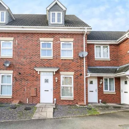 Buy this 3 bed townhouse on Guillimot Grove in New Oscott, B23 5AL
