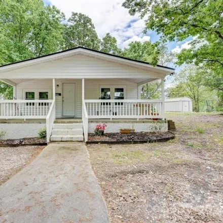 Buy this 3 bed house on 205 Jerome Street in Wingate, NC 28174