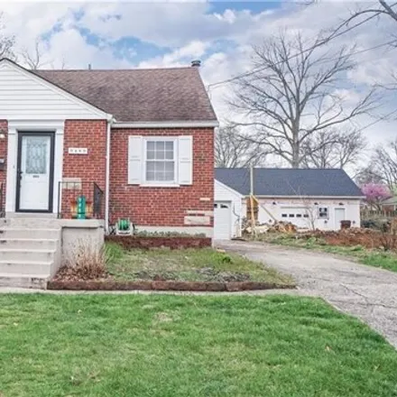 Buy this 5 bed house on 9489 West Avenue in Blue Ash, OH 45242