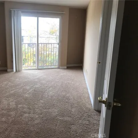 Image 9 - 642 North Hill Place, Los Angeles, CA 90012, USA - Apartment for rent