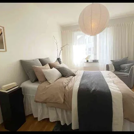 Rent this 3 bed apartment on Sveagatan 11E in 582 55 Linköping, Sweden