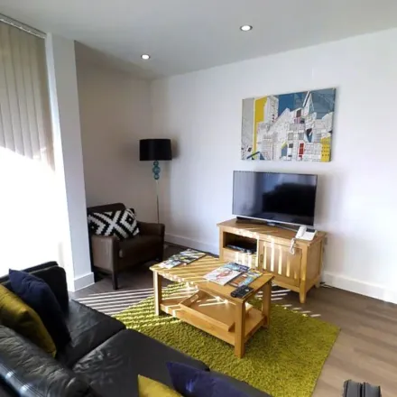 Image 2 - Warren Close, Cambridge, CB1 2RE, United Kingdom - Apartment for rent