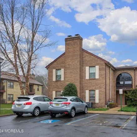 Buy this 2 bed condo on 806 Wellington Place in Aberdeen Township, NJ 07747