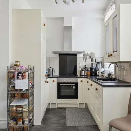 Rent this 1 bed apartment on Silver Crescent in London, W4 5SE