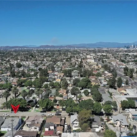 Image 3 - 1040 West 71st Street, Los Angeles, CA 90044, USA - House for sale