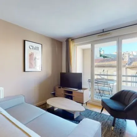 Rent this 3 bed room on 25 Boulevard Bouès in 13003 Marseille, France
