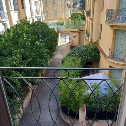 Image 3 - 5 Rue de l'Hôtel de Ville, 06000 Nice, France - Apartment for rent