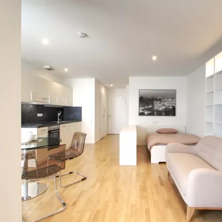 Rent this studio apartment on Gutenbergstraße 70 in 70176 Stuttgart, Germany