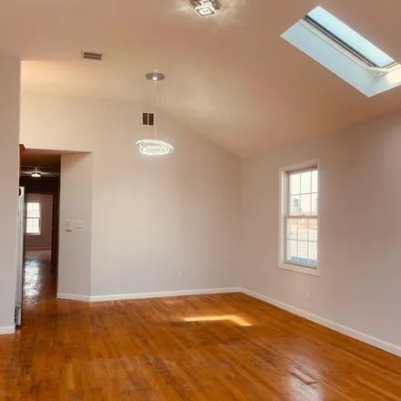 Rent this 3 bed apartment on Holy Name Cemetery in Montgomery Street, Bergen Square