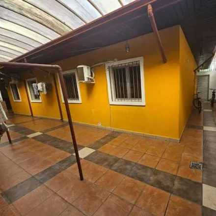 Rent this 4 bed house on Rua 71 in Osasco, Osasco - SP