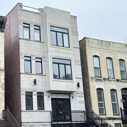 Rent this 2 bed house on 421 West Armitage Avenue in Chicago, IL 60614