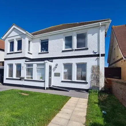 Buy this 4 bed house on Marine Parade East in Lee-on-the-Solent, PO13 9BA