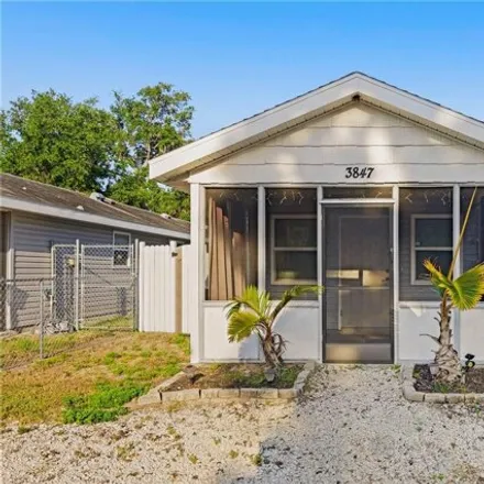 Buy this 2 bed house on Almond Avenue in Beverley Terrace, Sarasota County