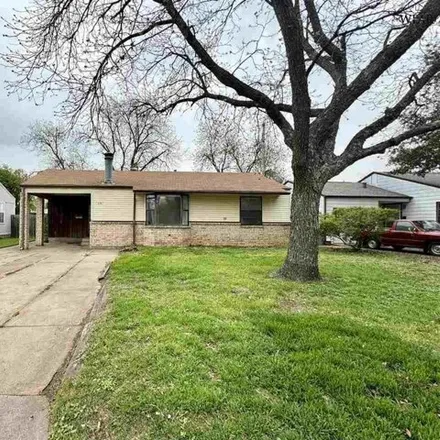 Buy this 2 bed house on 3929 Gayle Avenue in Wichita Falls, TX 76308