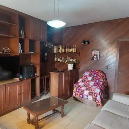 Buy this 3 bed house on Bar do Ferreira in Rua Pinheiro Chagas 473, Santa Helena