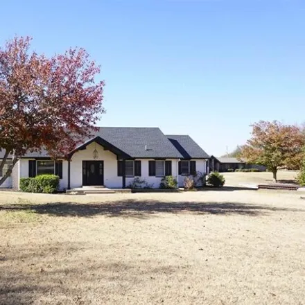 Buy this 4 bed house on 1201 North 9th Street in Perry, OK 73077