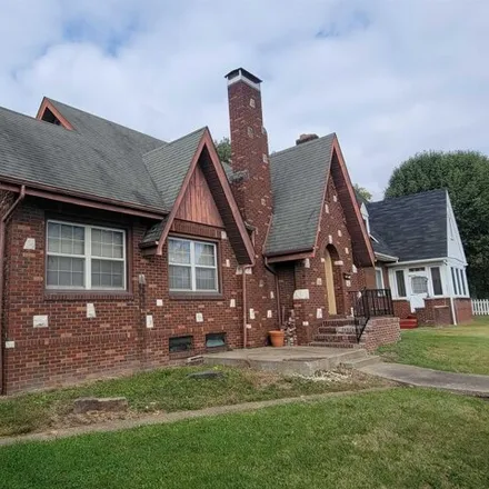 Buy this 4 bed house on 1437 Newton Street in Jasper, IN 47546