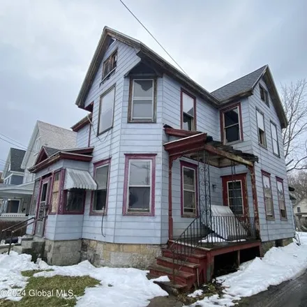 Buy this 4 bed house on 7 Mason Street in City of Johnstown, NY 12095