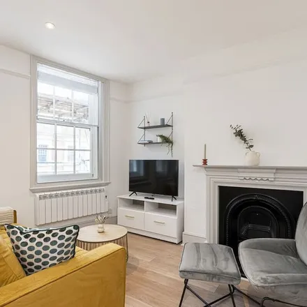 Rent this 1 bed apartment on London in WC2H 7AU, United Kingdom