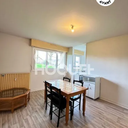 Rent this 2 bed apartment on 2 Rue des Trois Frères Merlin in 22000 Saint-Brieuc, France