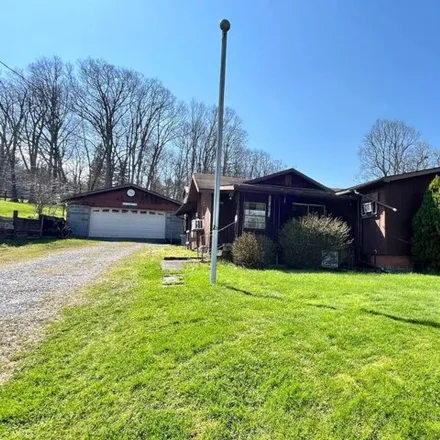 Buy this 3 bed house on 616 Tyrone-Avery Road in Monongalia County, WV 26508