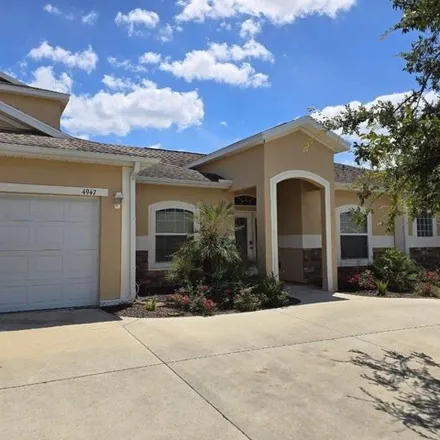 Buy this 6 bed house on 4947 Northeast 124th Road in Wildwood, FL 32162