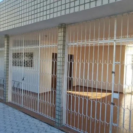 Buy this 3 bed house on Rua Manoel Garcia de Oliveira in Barro Vermelho, Natal - RN