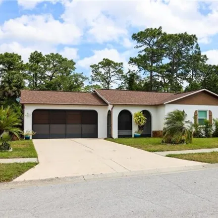 Buy this 2 bed house on 10901 Archway Avenue in Pasco County, FL 34667
