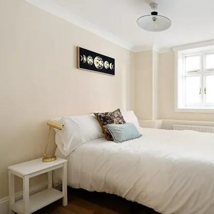 Image 3 - 85 Beaconsfield Villas, Brighton, BN1 6DW, United Kingdom - Apartment for rent
