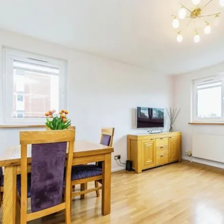 Buy this 2 bed apartment on Porchester Mead in London, BR3 1SP
