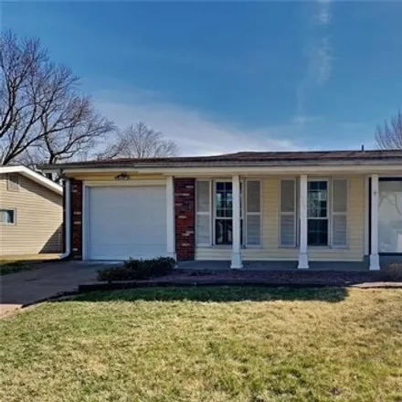 Buy this 3 bed house on 1360 Saint Anthony Lane in Florissant, MO 63033