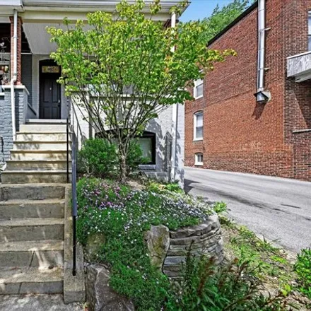 Image 3 - 3324 Beech Avenue, Baltimore, MD 21211, USA - House for sale